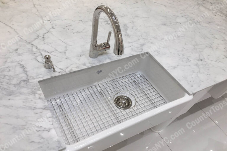 Read more about the article White Marble Slabs